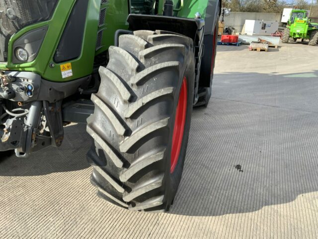 Fendt 718 Power Plus Tractor (ST21479)