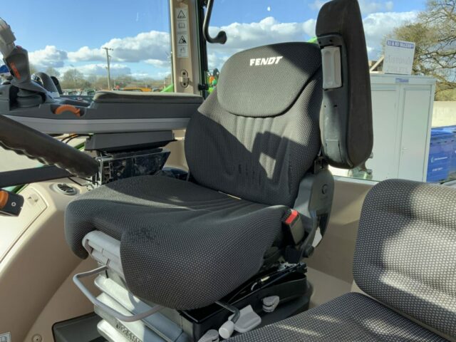 Fendt 718 Power Plus Tractor (ST21479)