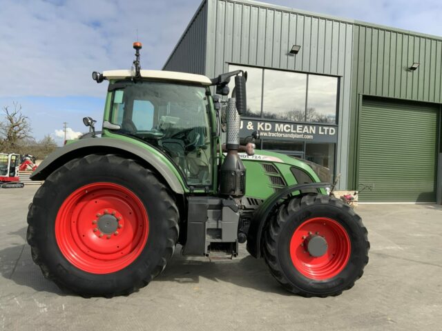 Fendt 724 Profi Plus Tractor (ST22528)