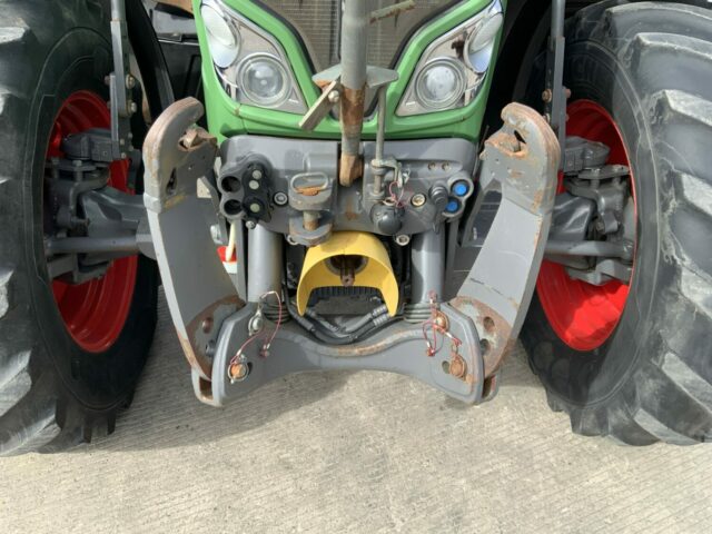 Fendt 724 Profi Plus Tractor (ST22528)