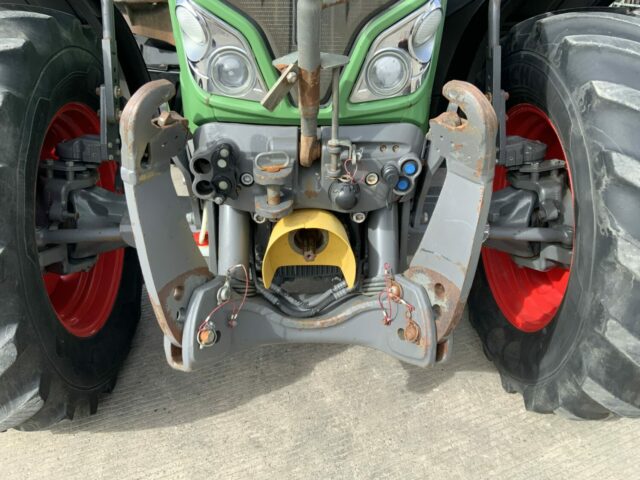 Fendt 724 Profi Plus Tractor (ST22528)