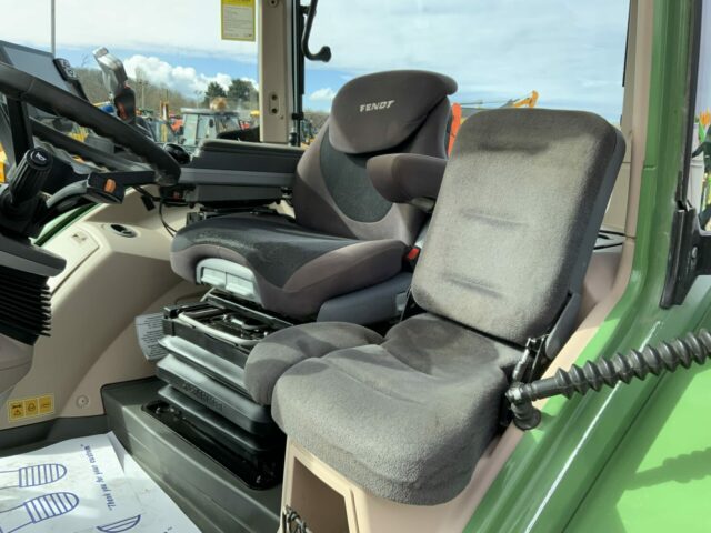 Fendt 724 Profi Plus Tractor (ST22528)