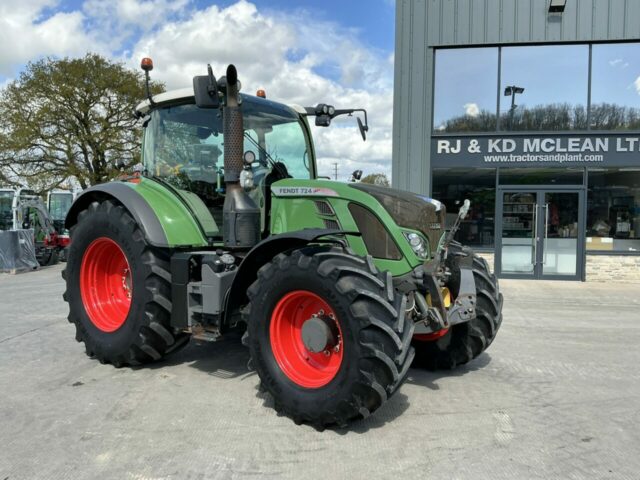 Fendt 724 Profi Plus Tractor (ST23092)