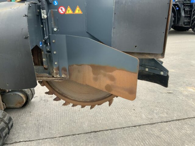 Garbin Fiber 450E Remote Control Wheel Excavator (ST22902)