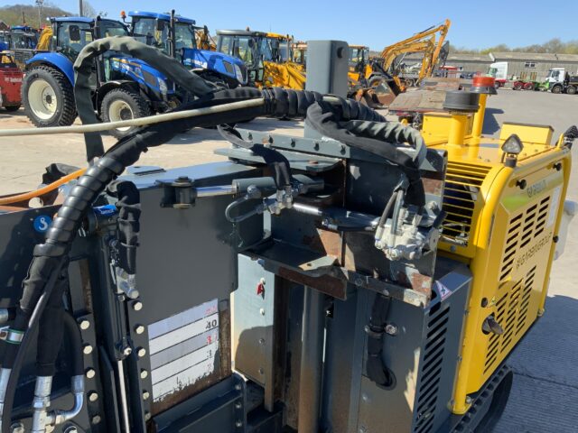 Garbin Fiber Remote Control Wheel Excavator 450E (ST22898)