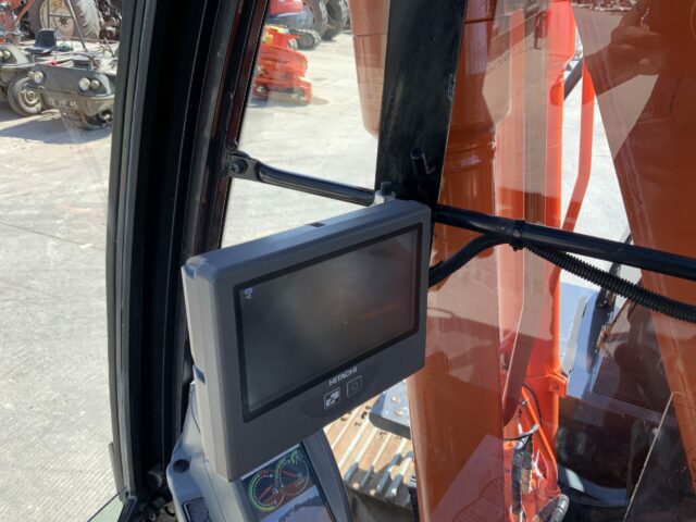 Hitachi Zaxis 130 LCN-6 Digger (ST22962)