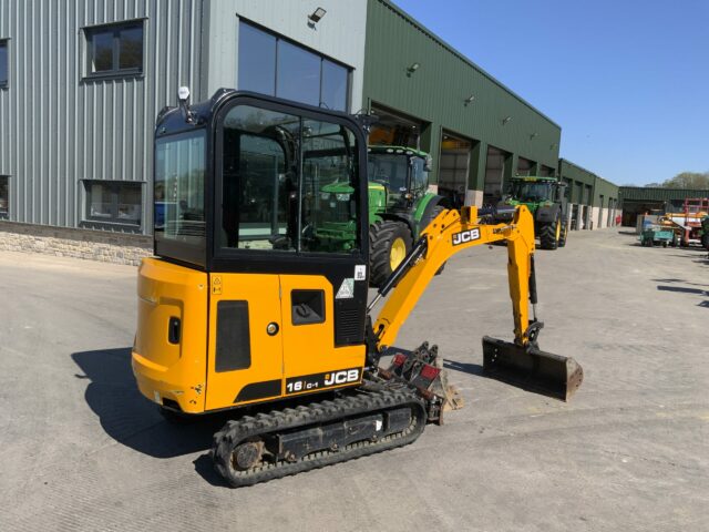 JCB 16C-1 Digger (ST22914)