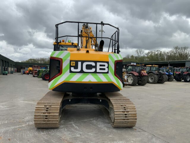 JCB 245XRL Digger (ST22805)