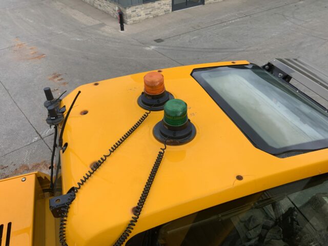 JCB 245XRL Digger (ST22805)