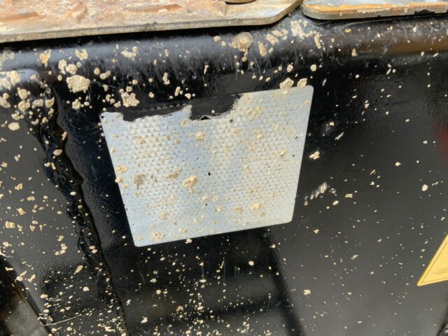 JCB 3 Tonne Swivel Tip Dumper (ST23022)
