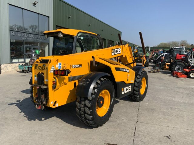 JCB 532-70 Agri Super Telehandler (ST22737)