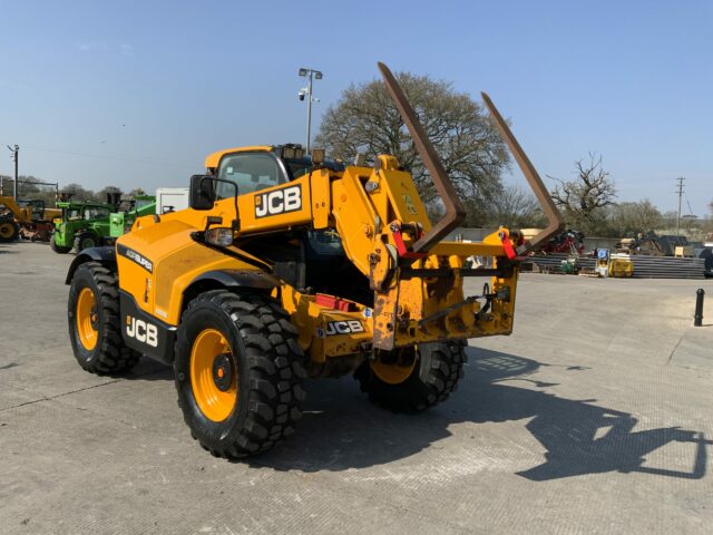 JCB 532-70 Agri Super Telehandler (ST22737)