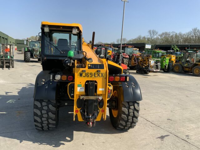 JCB 532-70 Agri Super Telehandler (ST22737)