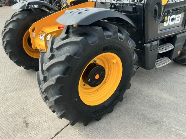 JCB 532-70 Agri Super Telehandler (ST22977)
