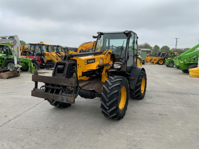 JCB TM310S Agri Pivot Steer (ST22428)