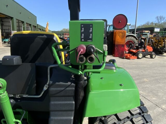 John Deere 4049M Compact Tractor (ST23071)