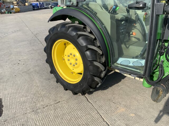 John Deere 5090GF Narrow Tractor (ST22963)