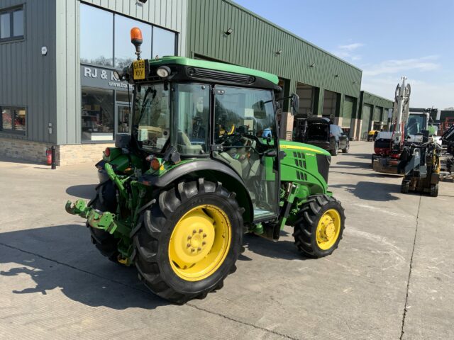 John Deere 5090GF Narrow Tractor (ST22965)