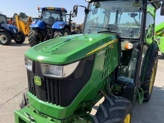 John Deere 5090GF Narrow Tractor (ST22965)