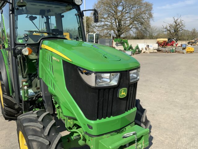 John Deere 5090GF Narrow Tractor (ST22965)