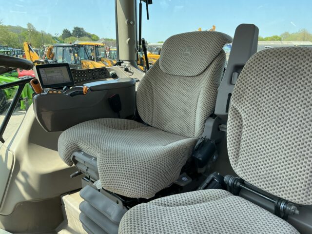 John Deere 6170R Tactor (ST21427)