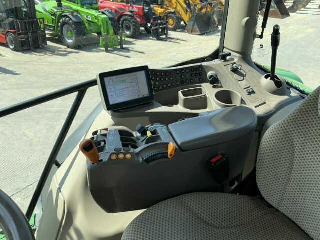 John Deere 6170R Tactor (ST21427)