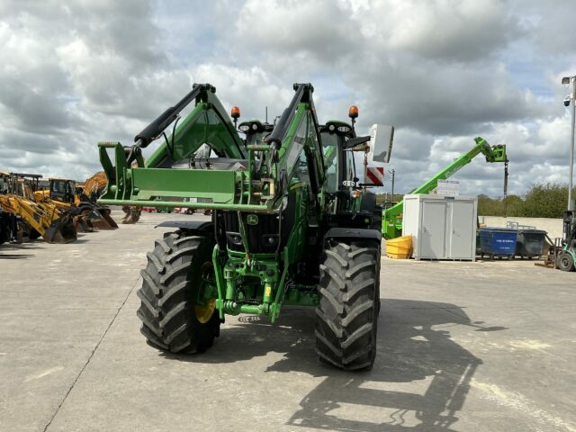John Deere 6215R Premium Edition Tractor (ST22704)