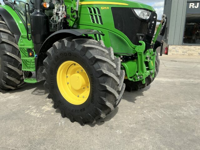 John Deere 6215R Premium Edition Tractor (ST22704)