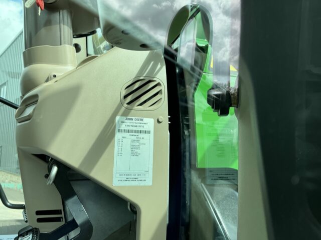 John Deere 6215R Premium Edition Tractor (ST22704)