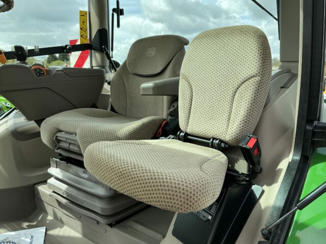 John Deere 6215R Premium Edition Tractor (ST22704)