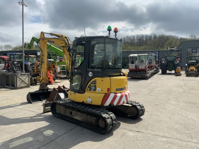 Komatsu PC55MR-3 Digger (ST22563)
