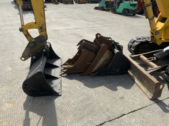 Komatsu PC55MR-3 Digger (ST22563)