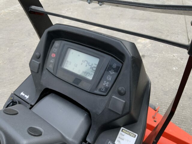 Kubota F3890 Out Front Mower (ST23031)