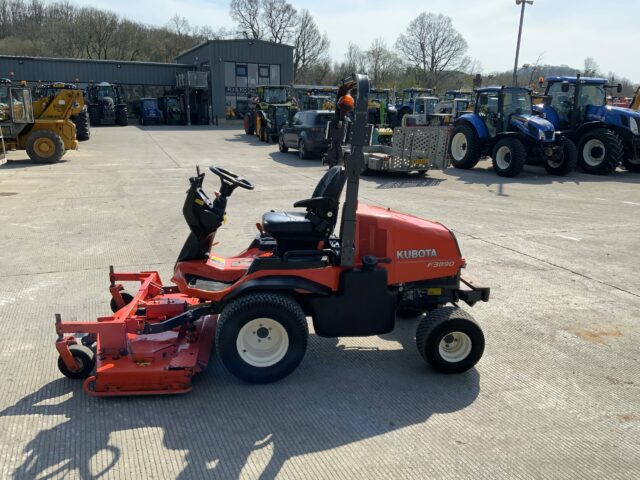 Kubota F3890 Out Front Mower (ST23824)