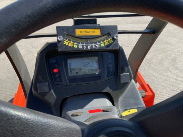 Kubota F3890 Out Front Mower (ST23826)