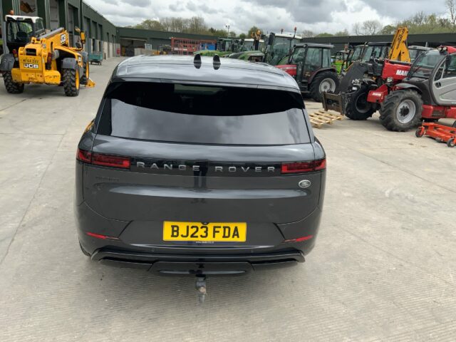 Land Rover Range Rover Sport 3.0 D300 Dynamic SE (ST16188)
