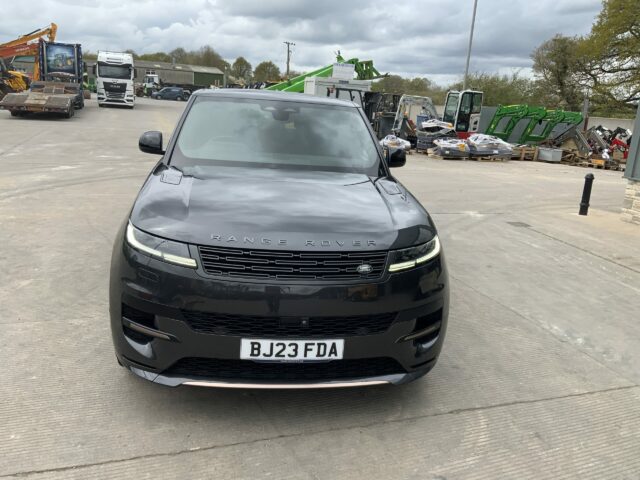 Land Rover Range Rover Sport 3.0 D300 Dynamic SE (ST16188)