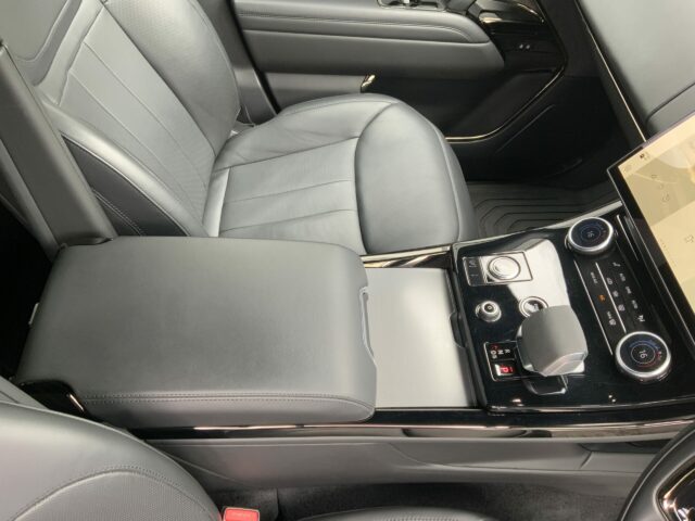 Land Rover Range Rover Sport 3.0 D300 Dynamic SE (ST16188)