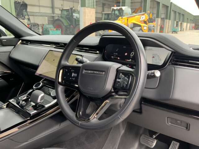 Land Rover Range Rover Sport 3.0 D300 Dynamic SE (ST16188)