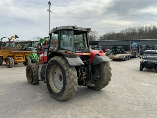 Massey Ferguson 6465 Dyna 6 Tractor (ST22676)