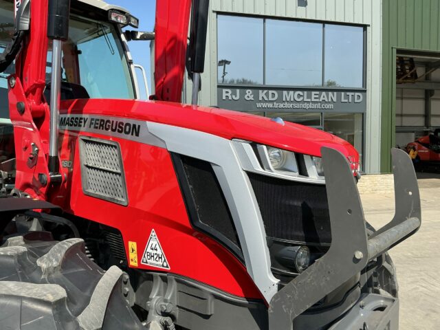 Massey Ferguson 7S.180 Tractor (ST22970)