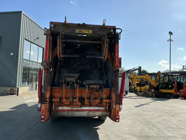 Mercedes 2630 Econic Bin Lorry (ST22868)