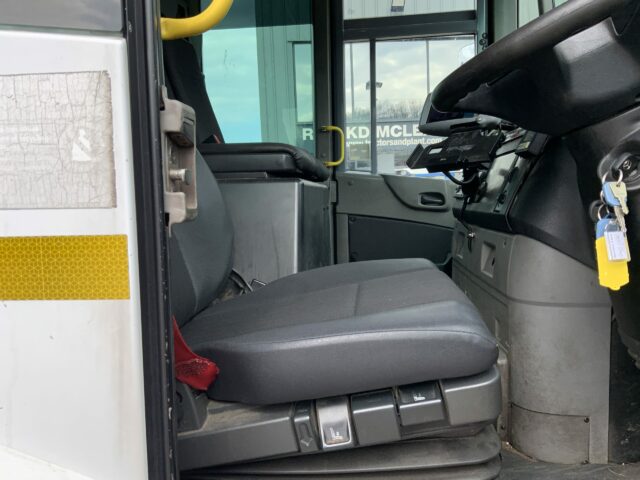 Mercedes Econic 2630 Refuse Truck (ST22884)