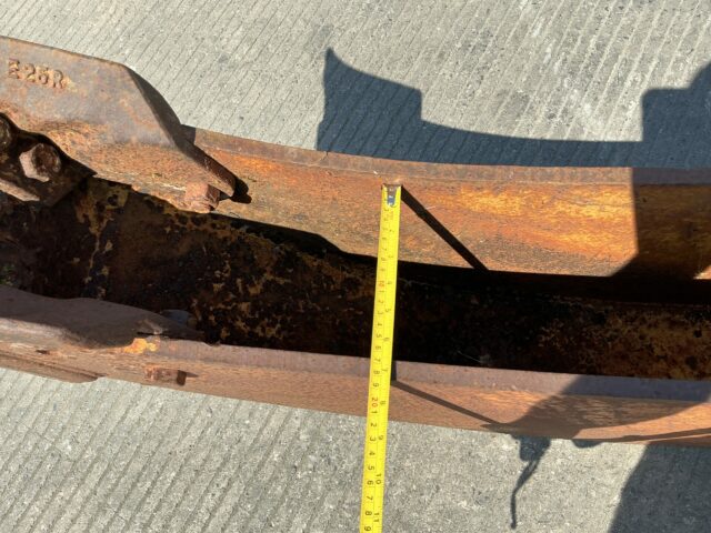 Narrow Trench Bucket