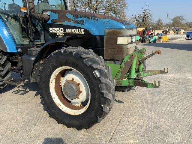 New Holland 8260 Tractor (ST22958)
