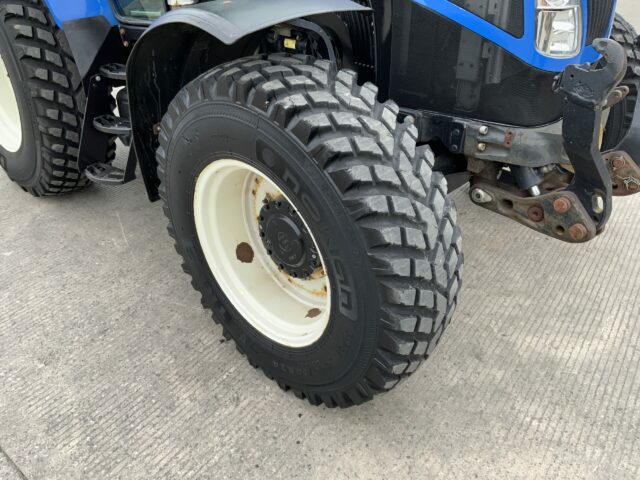 New Holland T5.105 Tractor (ST22662)