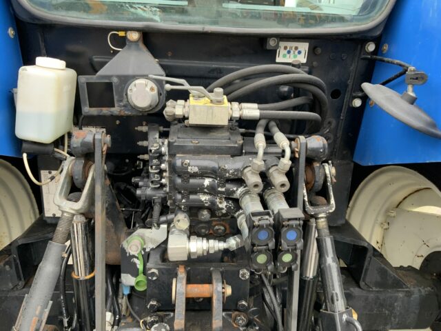 New Holland T5.105 Tractor (ST22662)