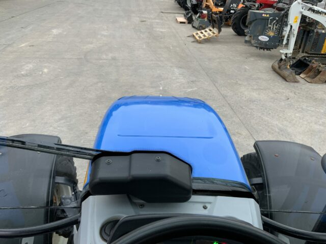 New Holland T5.105 Tractor (ST22662)