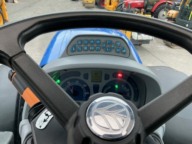 New Holland T7.210 Tractor (ST22512)