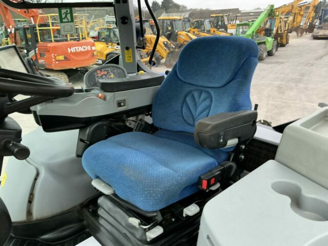 New Holland T7.250 Tractor (ST22810)